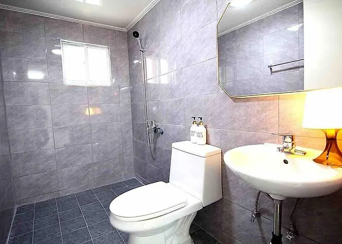 Wawoosan Apartment *